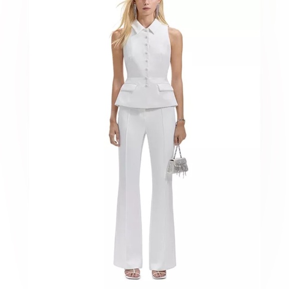 Self-Portrait
Button up vest top sleeveless with placket in white - Picture 1 of 12